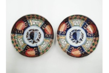 幕末から明治期　伊万里　在銘(角富)　錦手・金襴手　直径約16cm(5.1寸)　煌びやかな絵付けが魅力の中皿5枚セット　(R-088285)