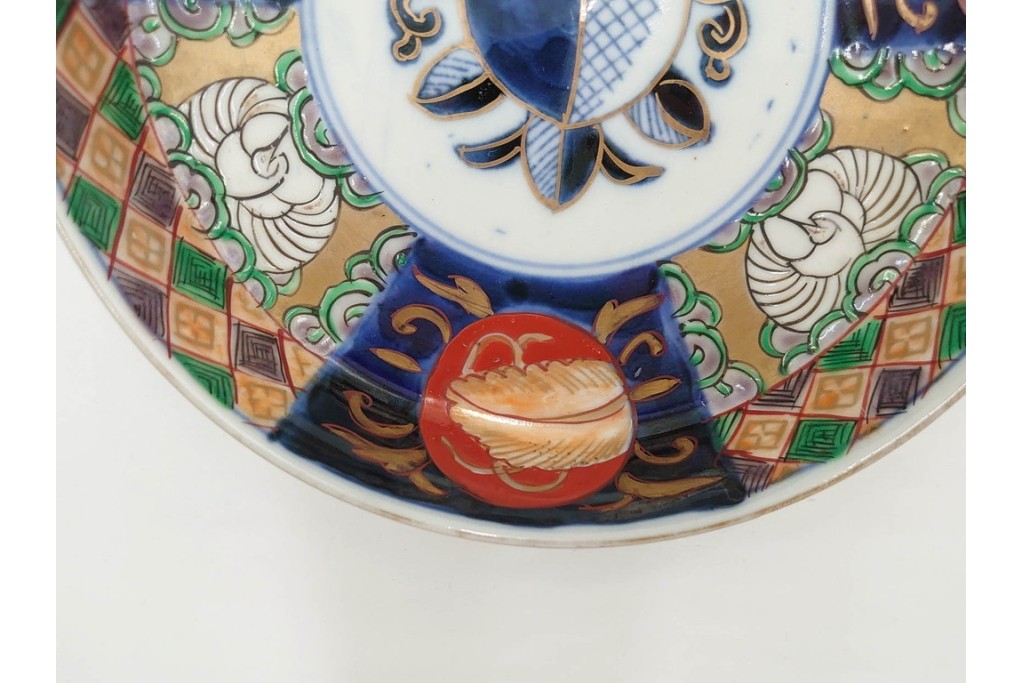 幕末から明治期　伊万里　在銘(角富)　錦手・金襴手　直径約16cm(5.1寸)　煌びやかな絵付けが魅力の中皿5枚セット　(R-088286)