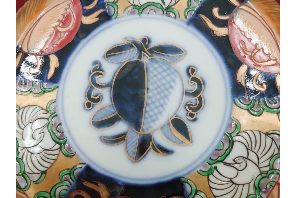 幕末から明治期　伊万里　在銘(角富)　錦手・金襴手　直径約16cm(5.1寸)　煌びやかな絵付けが魅力の中皿5枚セット　(R-088287)