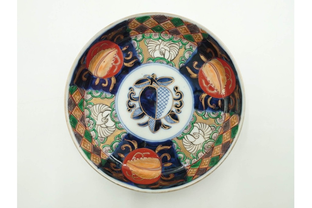 幕末から明治期　伊万里　在銘(角富)　錦手・金襴手　直径約16cm(5.1寸)　煌びやかな絵付けが魅力の中皿6枚セット　(R-088288)