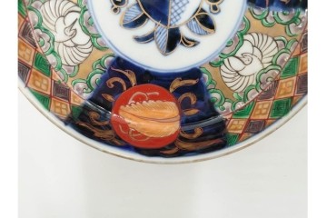 幕末から明治期　伊万里　在銘(角富)　錦手・金襴手　直径約16cm(5.1寸)　煌びやかな絵付けが魅力の中皿6枚セット　(R-088288)