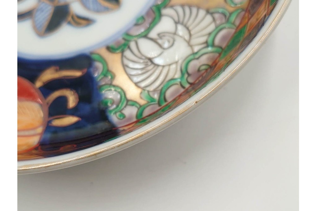 幕末から明治期　伊万里　在銘(角富)　錦手・金襴手　直径約16cm(5.1寸)　煌びやかな絵付けが魅力の中皿6枚セット　(R-088288)
