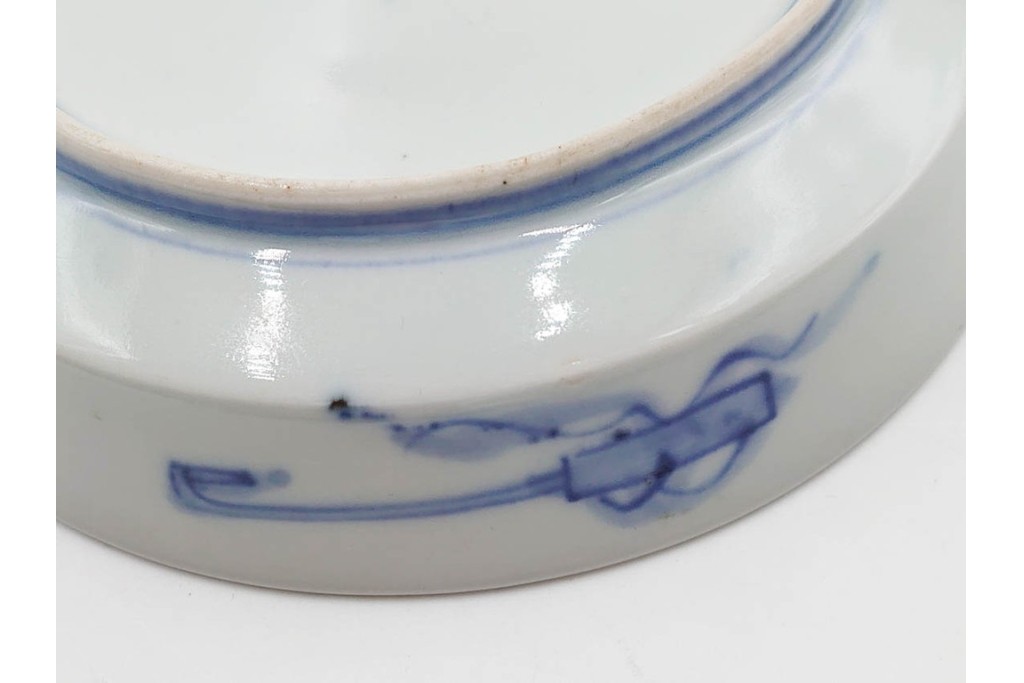 幕末から明治期　伊万里　在銘(角富)　錦手・金襴手　直径約16cm(5.1寸)　煌びやかな絵付けが魅力の中皿6枚セット　(R-088288)