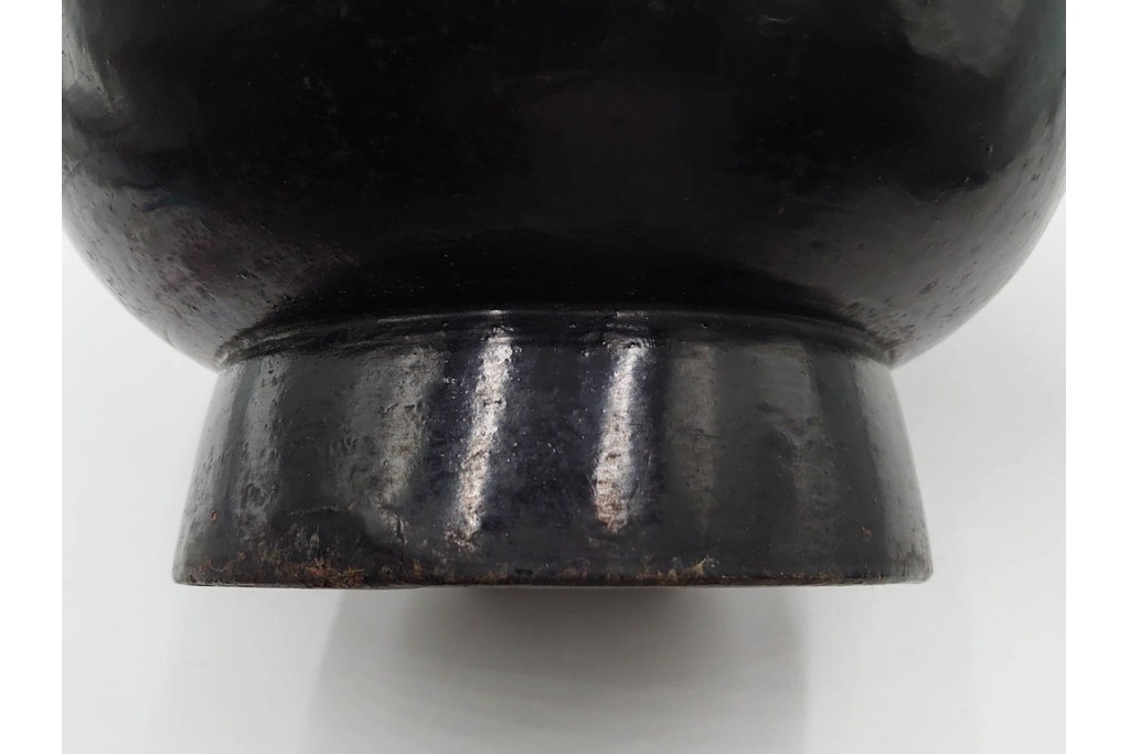 時代物　漆器　幅約34cm　黒と朱の対比が目を引く木製片口　(R-088291)