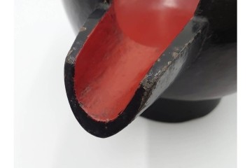 時代物　漆器　幅約34cm　黒と朱の対比が目を引く木製片口　(R-088291)