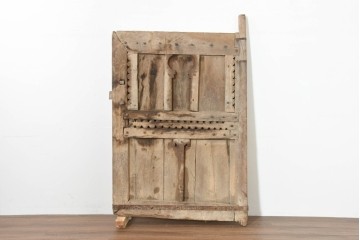 モロッコアンティーク建具　1900年から1930年頃　重厚　異国情緒あふれるプリミティブな門扉1枚　(R-088310)