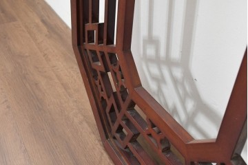 中古建具　中国　シノワズリの優美な意匠が目を引く透かし入り格子パネル1枚　(R-088311)