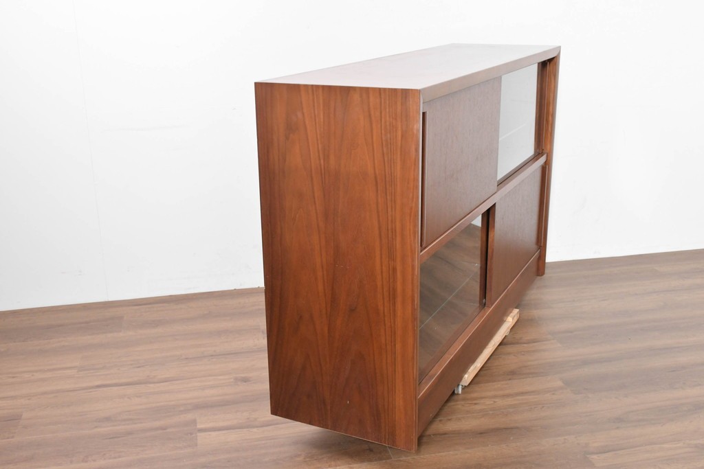 中古　美品　CONDE HOUSE(カンディハウス)　ウォールナット材　ミラーバックサイドボード　(R-088317)