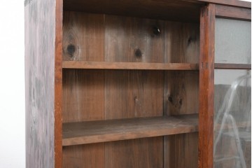 和製アンティーク　趣あるガラス使いが魅力的な戸棚　(R-088318)