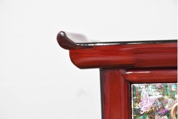 中古　超美品　最高級品　吉正本螺鈿工芸院　蝶と花鳥文が華やかな薬箪笥　購入価格約380万円　(R-088323)