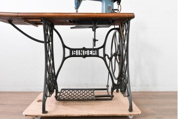 和製ヴィンテージ　SINGER(シンガー)社　188U Blue Champion(ブルーチャンピオン)　拡張天板付きの業務用足踏みミシン　(R-088325)