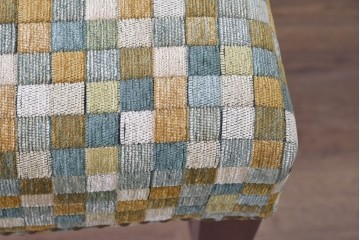 新古　展示品　超美品　特注品　チェック柄ファブリック座面のカウンターチェア　制作費約8万円　(R-088326)