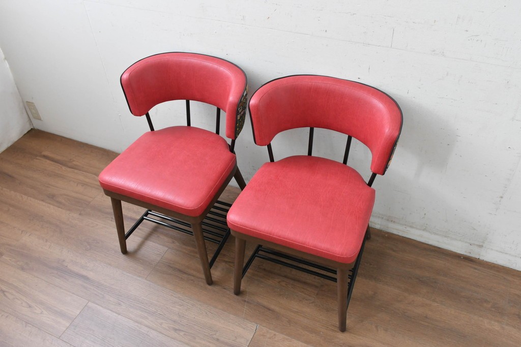 新古　展示品　超美品　特注品　棚付きダイニングチェア2脚セット　制作費2脚で約14万円　(R-088327)