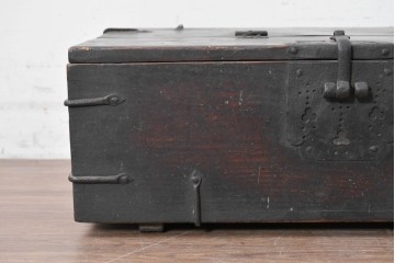 アジアンアンティーク　希少サイズ　武骨な佇まいが印象的なバンダチ　(R-088336)