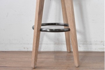 新古　展示品　美品　カラフルな柄の座面が印象的なハイスツール　制作費約10万円　(R-088342)