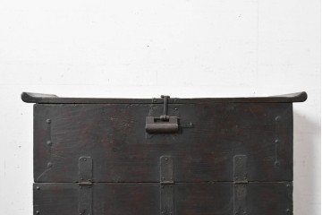 韓国ヴィンテージ　李朝家具　素朴ながらも存在感のあるアンティーク調のバンダチ　(R-088347)