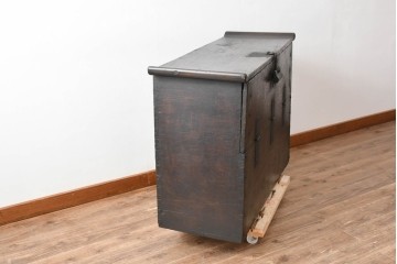 韓国ヴィンテージ　李朝家具　素朴ながらも存在感のあるアンティーク調のバンダチ　(R-088347)