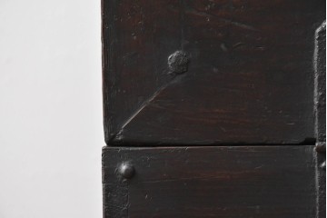 韓国ヴィンテージ　李朝家具　素朴ながらも存在感のあるアンティーク調のバンダチ　(R-088347)