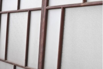 アンティーク建具　昭和初期から昭和中期　大正ロマンの雰囲気をまとった窓2枚セット　(R-088349)