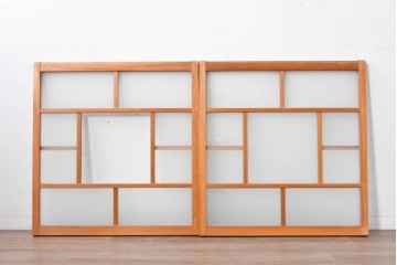 ヴィンテージ建具　昭和中期　大正ロマン　すっきりとしたデザインの窓2枚セット　(R-088352)