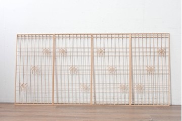 中古　淡い木色と松葉風の組子が上品な組子窓4枚セット　(R-088356)