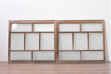 アンティーク建具　昭和初期から昭和中期　上手物!　大正ロマン　趣あるデザインガラス入りの窓2枚セット　(R-088360)
