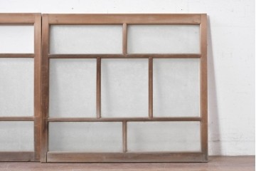 アンティーク建具　昭和初期から昭和中期　上手物!　大正ロマン　趣あるデザインガラス入りの窓2枚セット　(R-088360)