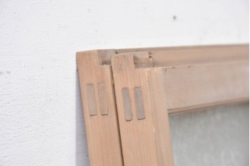アンティーク建具　昭和初期から昭和中期　上手物!　大正ロマン　趣あるデザインガラス入りの窓2枚セット　(R-088360)