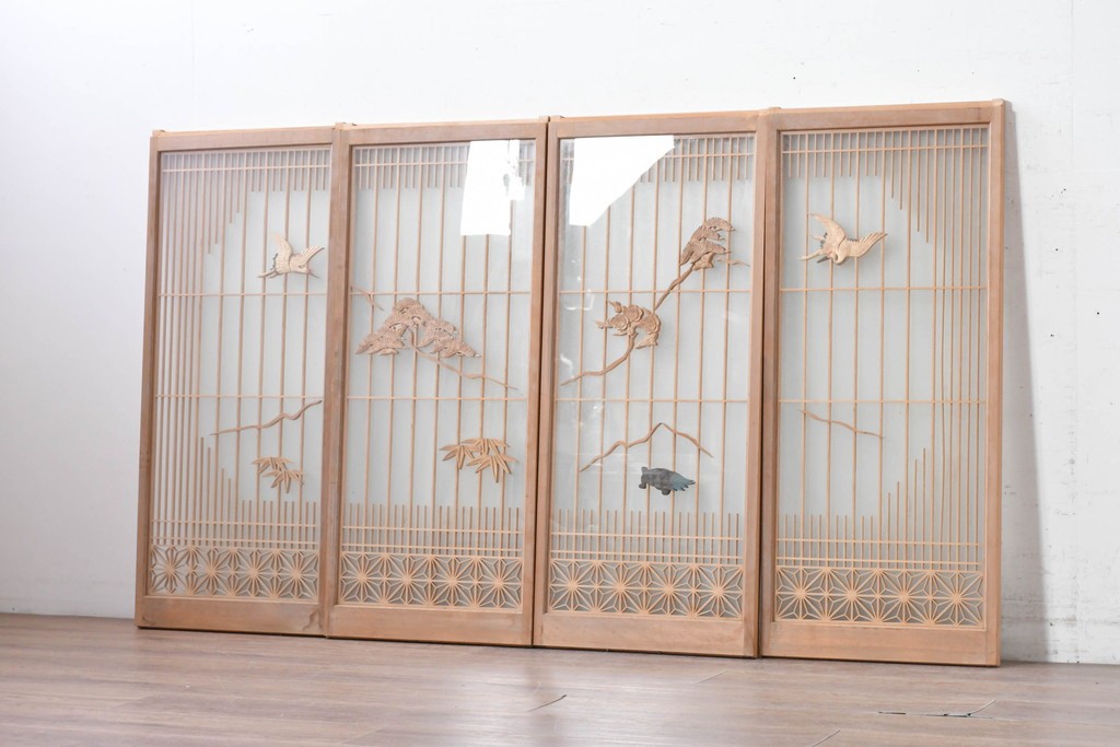 ヴィンテージ建具　昭和後期　両面ガラス　松竹梅と鶴亀が描かれた縁起の良い組子入り書院戸4枚セット　(R-088362)