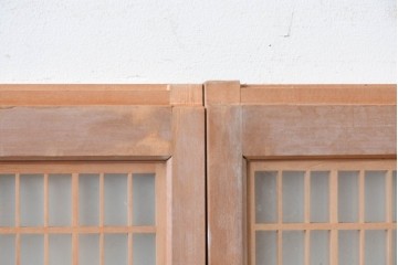 ヴィンテージ建具　昭和後期　両面ガラス　松竹梅と鶴亀が描かれた縁起の良い組子入り書院戸4枚セット　(R-088362)