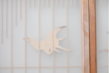 ヴィンテージ建具　昭和後期　両面ガラス　松竹梅と鶴亀が描かれた縁起の良い組子入り書院戸4枚セット　(R-088362)