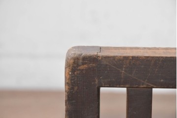 和製アンティーク　明治から大正期　深みのある木色と整然と並ぶ格子が印象的な帳場格子　(R-088364)