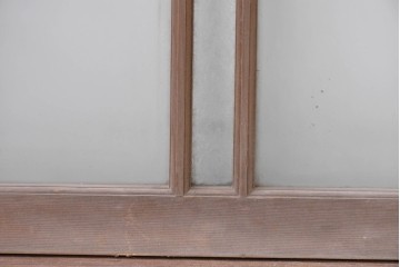 ヴィンテージ建具　昭和中期　シンプルな縦桟デザインの小さな窓2枚セット　(R-088366)