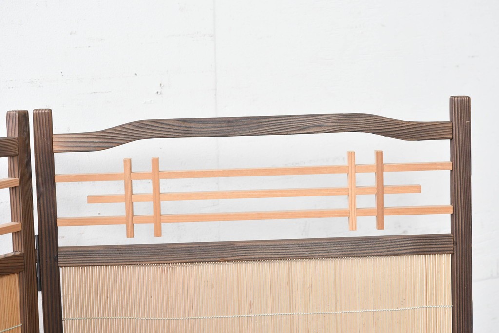 和製ヴィンテージ　美品　格子と透かし彫りが目を引く4連衝立て　(R-088368)
