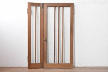 ヴィンテージ建具　1970年頃　ミッドセンチュリーデザイン　温かみのある木肌とモールガラスの組み合わせが素敵な親子ドア2枚(1対)セット　(R-088370)