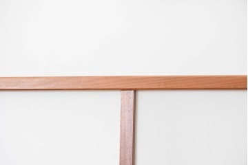 ヴィンテージ建具　昭和中期　温かみのある木肌とガラスを組み合わせたシンプルなガラスドア1枚　(R-088371)