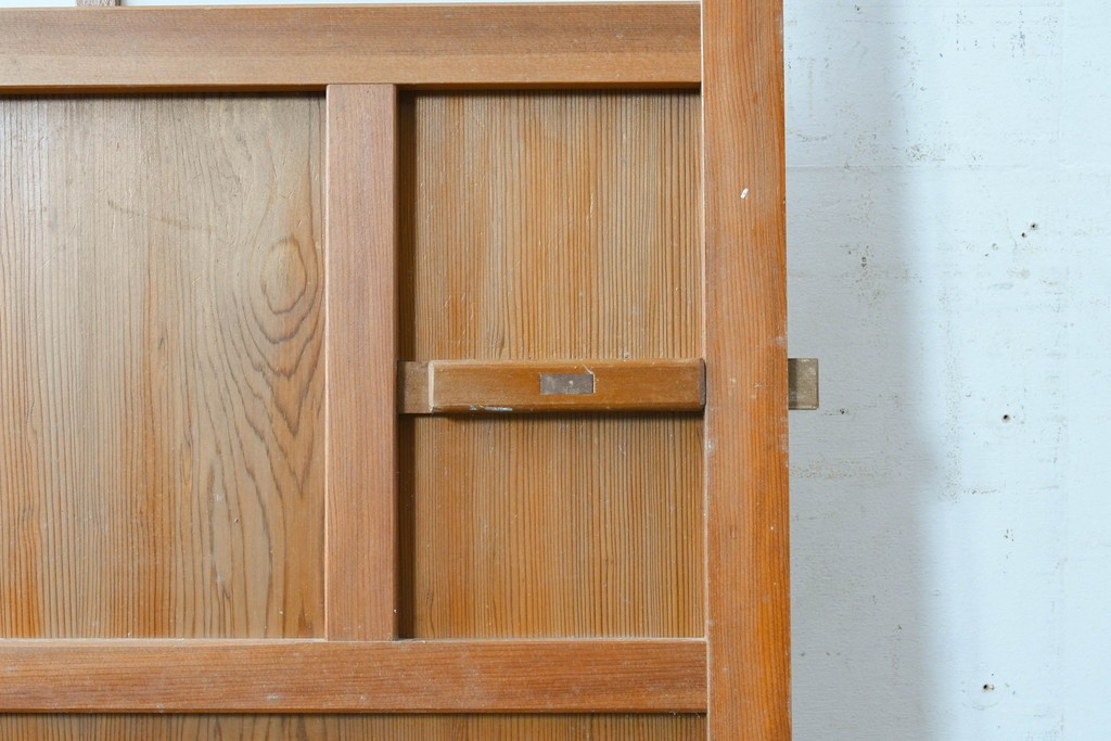 ヴィンテージ建具　昭和中期　温かみのある木肌とガラスを組み合わせたシンプルなガラスドア1枚　(R-088371)