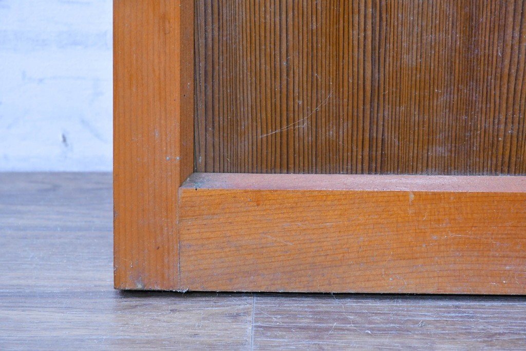 ヴィンテージ建具　昭和中期　温かみのある木肌とガラスを組み合わせたシンプルなガラスドア1枚　(R-088372)