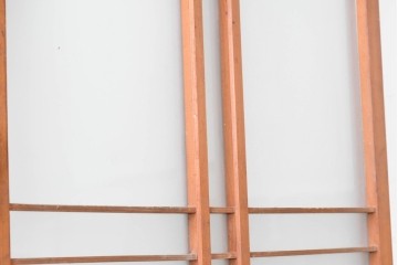 ヴィンテージ建具　昭和中期　横桟の意匠がアクセントのガラス入りドア1枚　(R-088373)