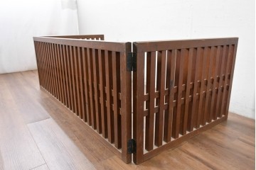 和製ヴィンテージ　特大　上手作り　重厚な存在感放つコの字型帳場格子　(R-088375)