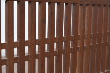 和製ヴィンテージ　特大　上手作り　重厚な存在感放つコの字型帳場格子　(R-088375)