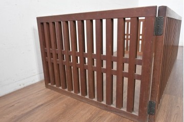 和製ヴィンテージ　特大　上手作り　重厚な存在感放つコの字型帳場格子　(R-088375)