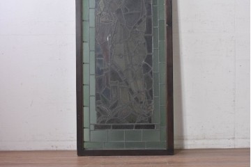 アンティーク建具　イギリス　聖バルトロマイを描いた古い教会のステンドグラス窓1枚　(R-088379)