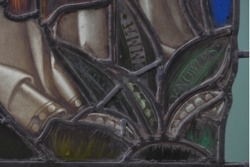 アンティーク建具　イギリス　聖ステパノ(聖ステファン)を描いた古い教会のステンドグラス窓1枚　(R-088384)