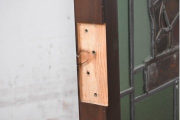 アンティーク建具　イギリス　聖ステパノ(聖ステファン)を描いた古い教会のステンドグラス窓1枚　(R-088384)