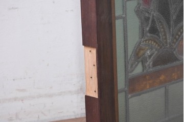 アンティーク建具　イギリス　聖ジェームス(大ヤコブ)を描いた古い教会のステンドグラス窓1枚　(R-088385)