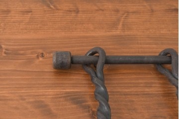 イギリスアンティーク　1930年から1950年頃　ロートアイアン　ツイストデザインの5連フック　(R-088432)