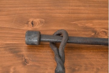 イギリスアンティーク　1930年から1950年頃　ロートアイアン　ツイストデザインの5連フック　(R-088433)