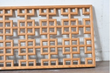 中国ヴィンテージ建具　幾何学意匠がモダンな中国格子1枚　(R-088443)