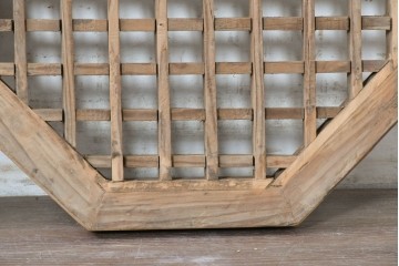 中国アンティーク建具　格子と八角形のシルエットが印象的な装飾パネル2枚セット　(R-088448)